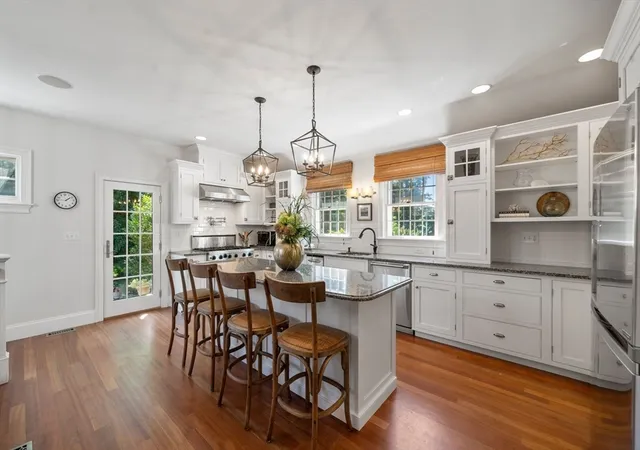 Photo 4 of Single family home for sale at 104 Standish St, Duxbury, MA 02332 | MLS# 73501656 | Listing updated on 2026-08-09