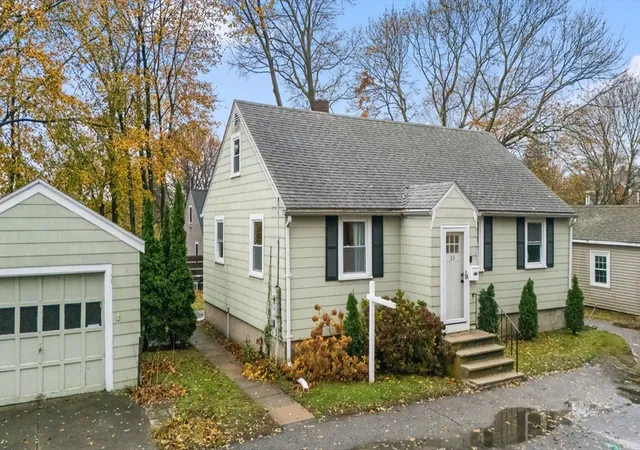 Homes for sale in Beverly, MA | 19 Cedar St, Beverly, MA 01915 | MLS# 73454213