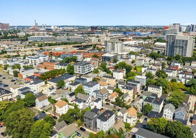 2nd image of 22 Hunting Street #3P, Cambridge, MA 02141 | MLS# 73561896
