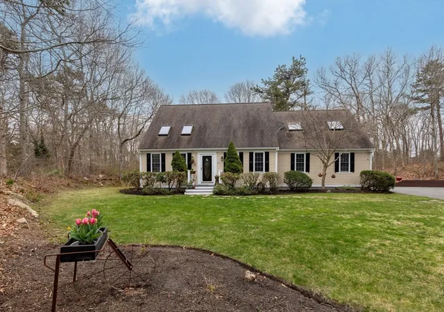 Homes for sale in Yarmouth Port, MA | 53 Desert Sands Ln, Yarmouth Port, MA 02675 | MLS# 73506912