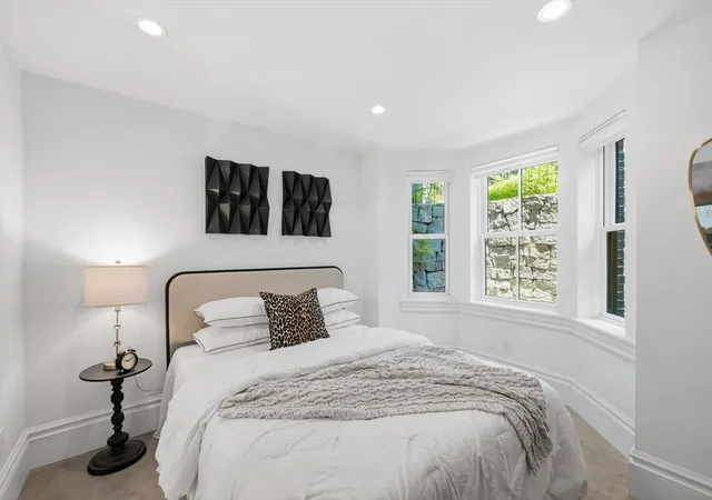 2nd image of 81 Garfield St, Cambridge, MA 02138