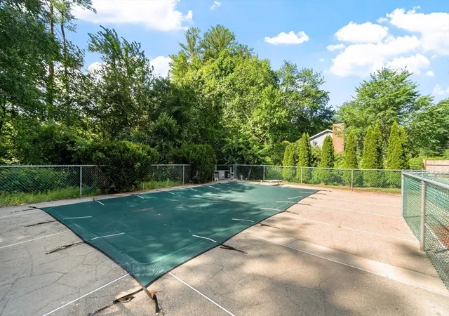 Homes for sale in Chelmsford, MA | 12 Crabapple Lane, Chelmsford, MA 01824 | MLS# 73541208