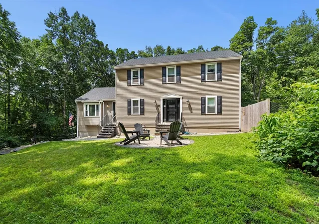 Homes for sale in Haverhill, MA | 26 Parsonage Hill Rd, Haverhill, MA 01832 | MLS# 73543919