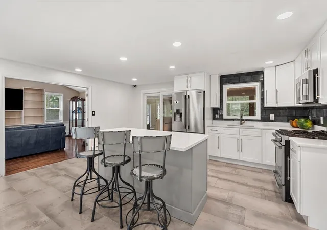 Homes for sale in Haverhill, MA | 26 Parsonage Hill Rd, Haverhill, MA 01832 | MLS# 73543919