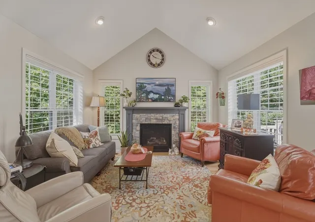 Photo 4 of Sale Pending at 6 Wyndbrook Ln #6, Tyngsboro, MA 01879 | MLS# 73561977 | Listing updated on 2026-09-29