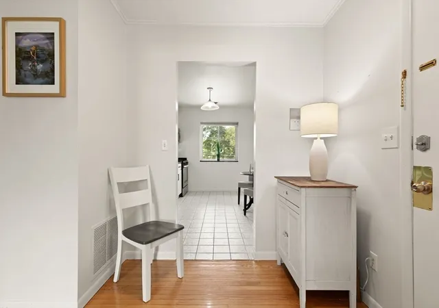 5th image of 5 Bayberry Dr, Sharon, MA 02067