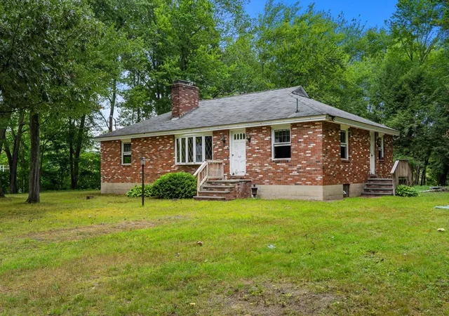 Photo 2 of Sale Pending at 42 Felker St, Tewksbury, MA 01876 | MLS# 73569581 | Listing updated on 2026-09-23