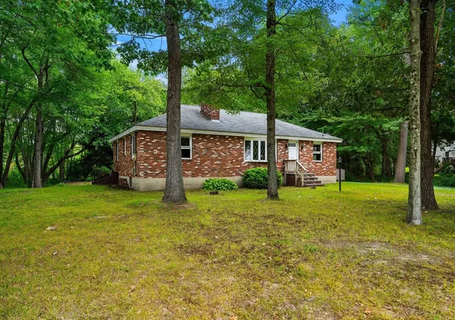 Photo 3 of Sale Pending at 42 Felker St, Tewksbury, MA 01876 | MLS# 73569581 | Listing updated on 2026-09-23