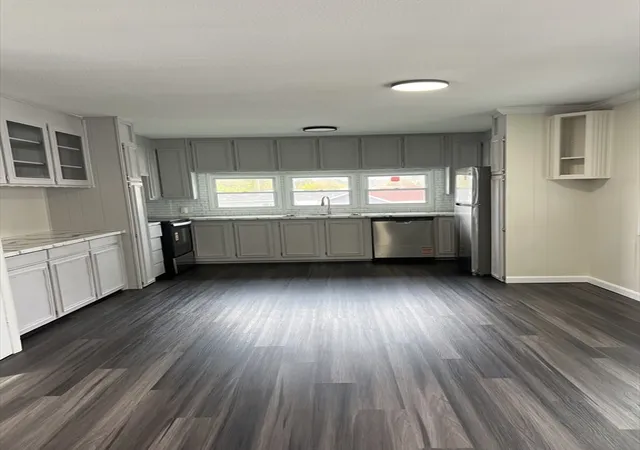 5th image of 32 Mustang Avenue, Marlborough, MA 01752 | MLS# 73508535