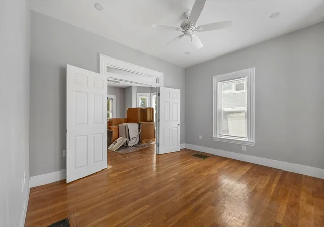 3rd image of 513-515 Cross St, Malden, MA 02148 | MLS# 73546471