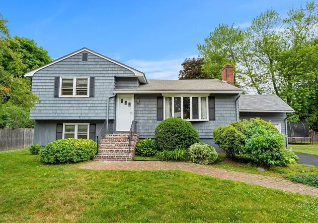 Homes for sale in Beverly, MA | 10 Pine Rd, Beverly, MA 01915 | MLS# 73540870