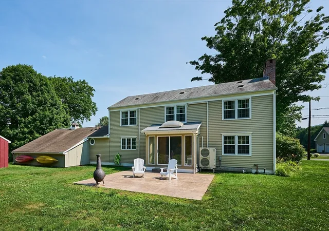 4th image of 35 Meadow Lane, Greenfield, MA 01301 | MLS# 73567836