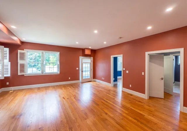 Homes for sale in Falmouth, MA | 100 Dillingham Ave, Falmouth, MA 02540
