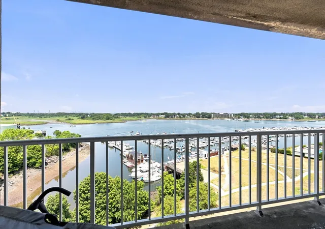 Homes for sale in Quincy, MA | 100 Cove Way, Quincy, MA 02169 | Houzeo