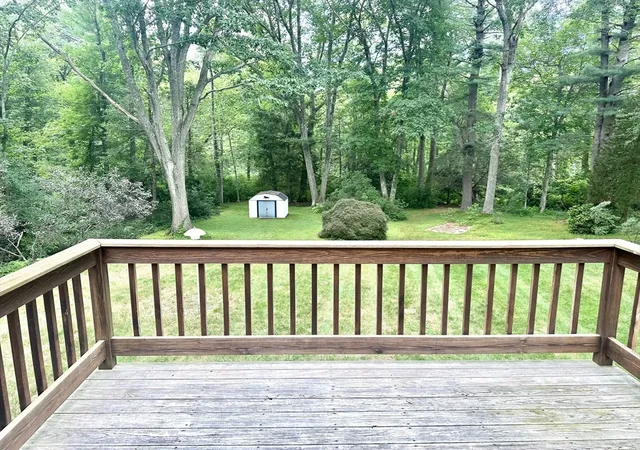 40th image of 27 Brook St, Kingston, MA 02364 | MLS# 73558709