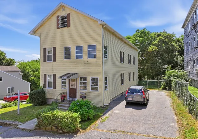 1st image of 16 Dartmouth St, Worcester, MA 01604 | MLS# 73564779