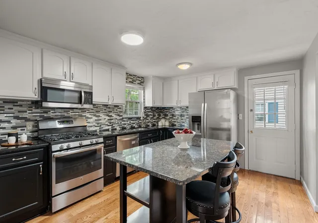Homes for sale in Marlborough, MA | 11 Arcadia Circle #23, Marlborough, MA 01752 | MLS# 73537149