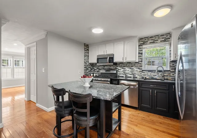 Homes for sale in Marlborough, MA | 11 Arcadia Circle #23, Marlborough, MA 01752 | MLS# 73537149