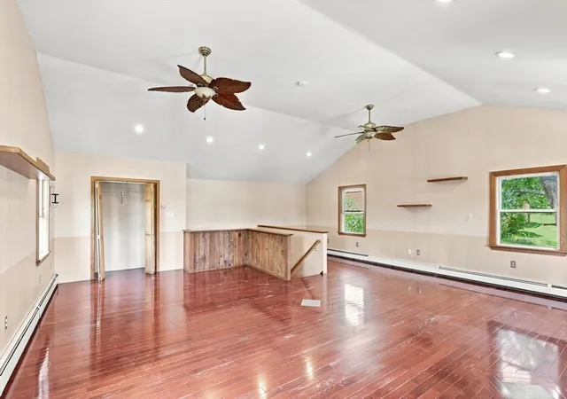 Photo 3 of Single family home for sale at 5 Pond Ln Ext, Billerica, MA 01821 | MLS# 73569078 | Listing updated on 2026-08-31