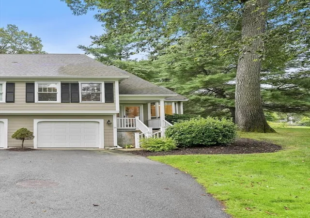 2nd image of 14 Shady Brook #14, West Springfield, MA 01089 | MLS# 73563720