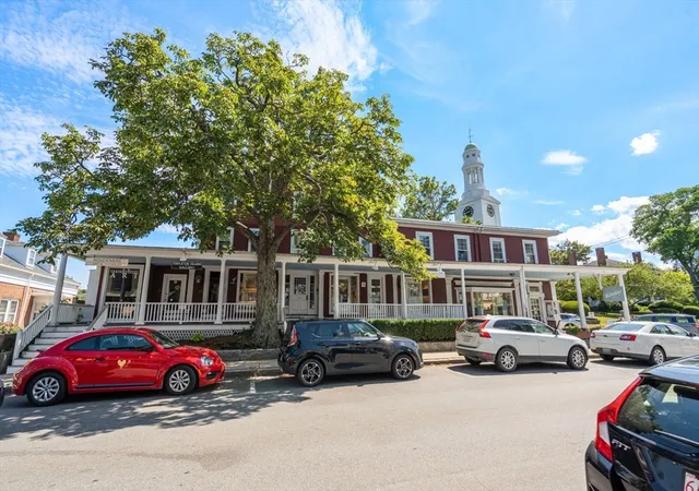 2nd image of 20 Main St #10, Rockport, MA 01966 | MLS# 73547980