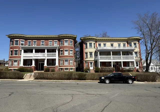 1st image of 275 285 Suffolk St, Holyoke, MA 01040 | MLS# 73499512