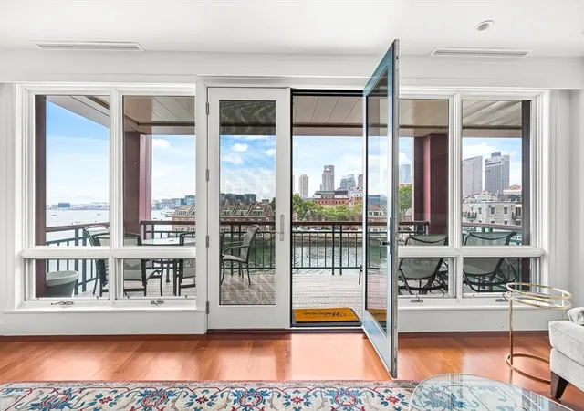 1st image of 40 Battery St #309, Boston, MA 02109 | MLS# 73565802