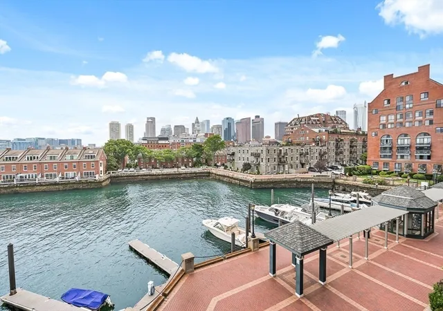 4th image of 40 Battery St #309, Boston, MA 02109 | MLS# 73565802