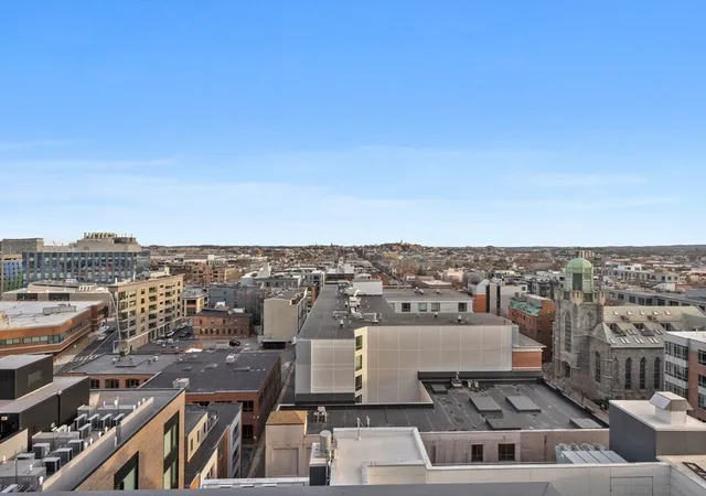 Homes for sale in Boston, MA | 14 West Broadway, Boston, MA 02127 | Houzeo
