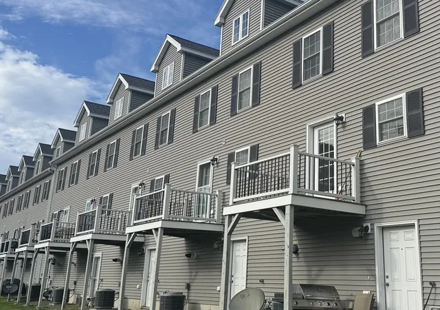 2nd image of 80 Rogers St, Lowell, MA 01852
