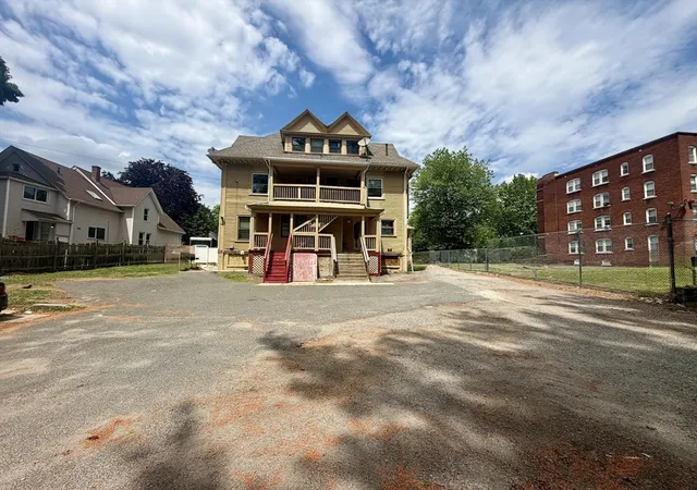 4th image of 176-178 Belmont Ave, Springfield, MA 01108 | MLS# 73548207
