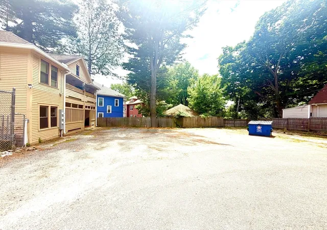 5th image of 176-178 Belmont Ave, Springfield, MA 01108 | MLS# 73548207