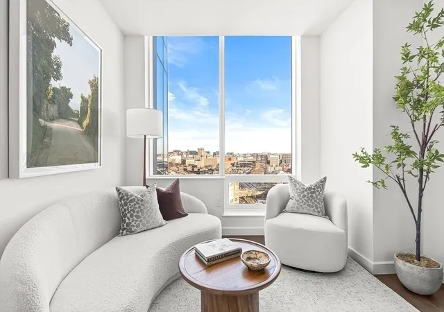 1st image of 430 Stuart #1604, Boston, MA 02116 | MLS# 73567280