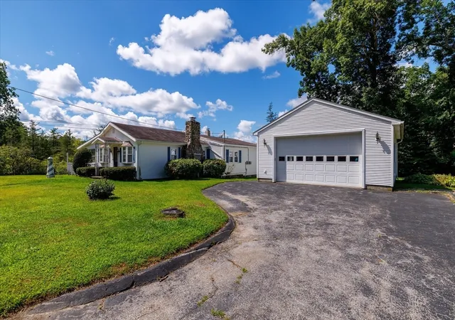 Photo 4 of Sale Pending at 1 Freeman Ave, Webster, MA 01570 | MLS# 73568312 | Listing updated on 2026-10-14