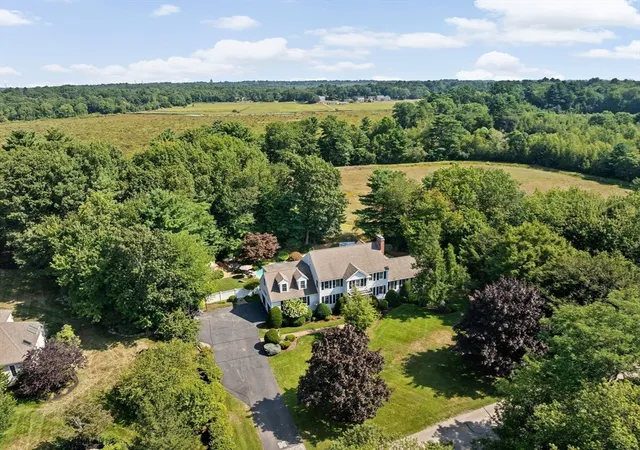 3rd image of 71 Satuit Meadow Ln, Norwell, MA 02061 | MLS# 73546685