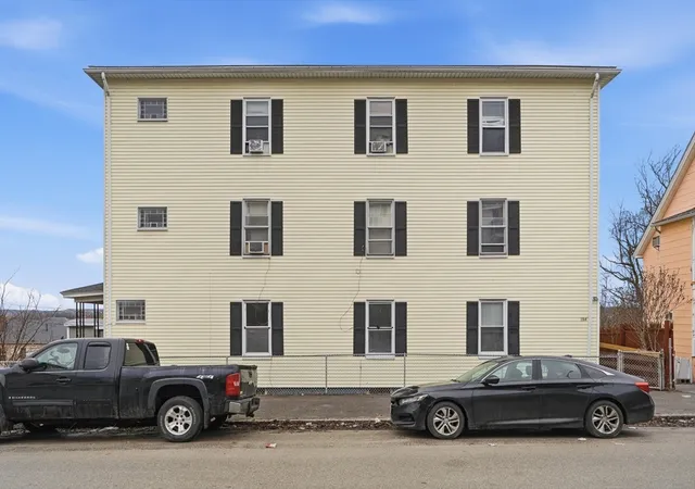 Homes for sale in Worcester, MA | 154 Perry Ave, Worcester, MA 01610 | MLS# 73488636