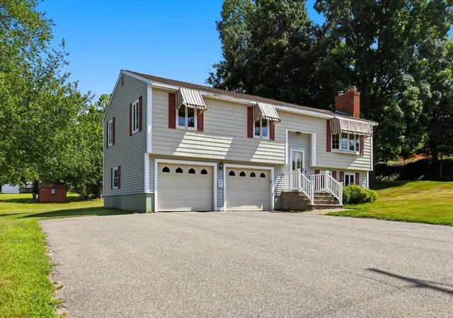 2nd image of 357 Howe Street, Methuen, MA 01844 | MLS# 73556149