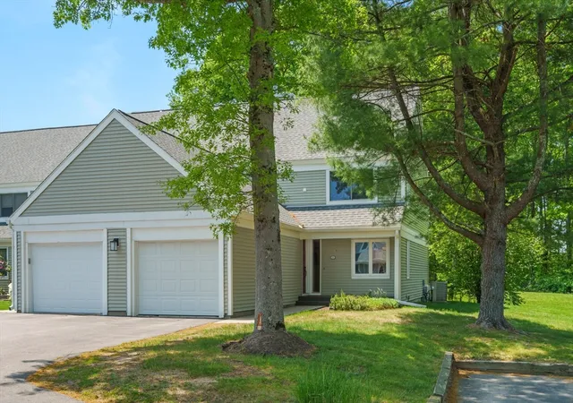 2nd image of 120 Stone Ridge Road #120, Franklin, MA 02038 | MLS# 73540619