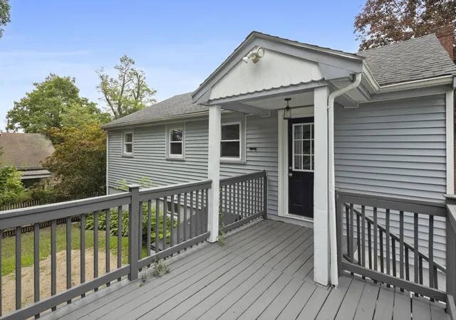 Photo 5 of Single family home for sale at 7 Franklin St, Hyde Park, MA 02136 | MLS# 73570025 | Listing updated on 2026-09-04