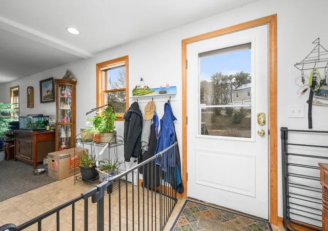 Photo 4 of Single family home for sale at 2 Short Lots Ln, Truro, MA 02666 | MLS# 73499027 | Listing updated on 2026-09-29