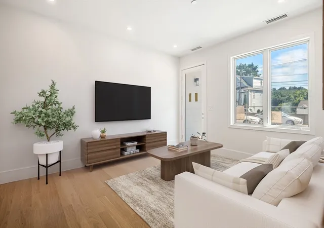 4th image of 50 Jackson St, Newton, MA 02459