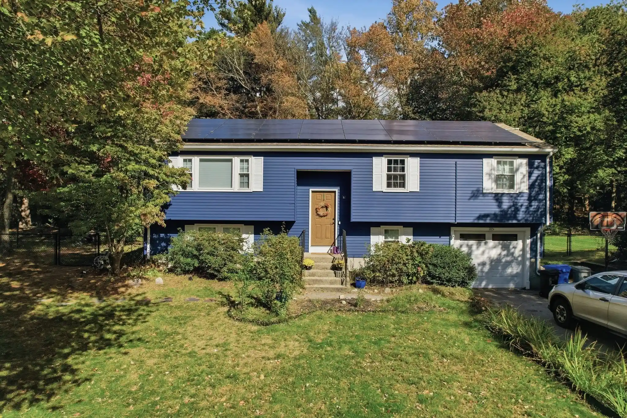 Single family home for sale at 105 Dodd Dr, Holliston, MA 01746 | MLS# 73593545