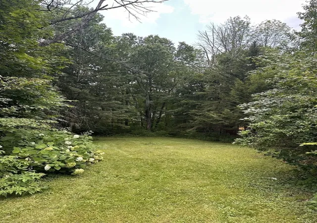 11th image of 100 Conant St, Gardner, MA 01440 | MLS# 73555327