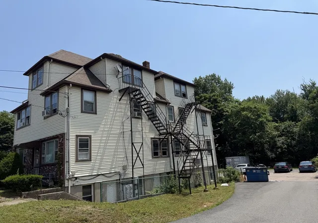 Homes for sale in Stoughton, MA | 1508 Central St, Stoughton, MA 02072 | MLS# 73547237