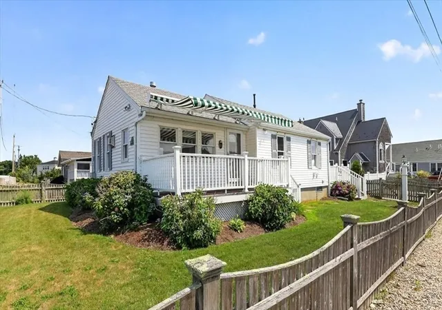 1st image of 122 Beach, Marshfield, MA 02050 | MLS# 73549963