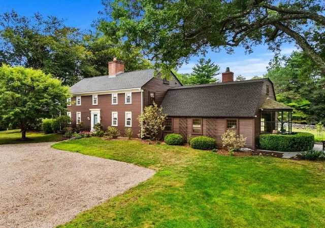 3rd image of 34 Miles River Road, Hamilton, MA 01982 | MLS# 73558536