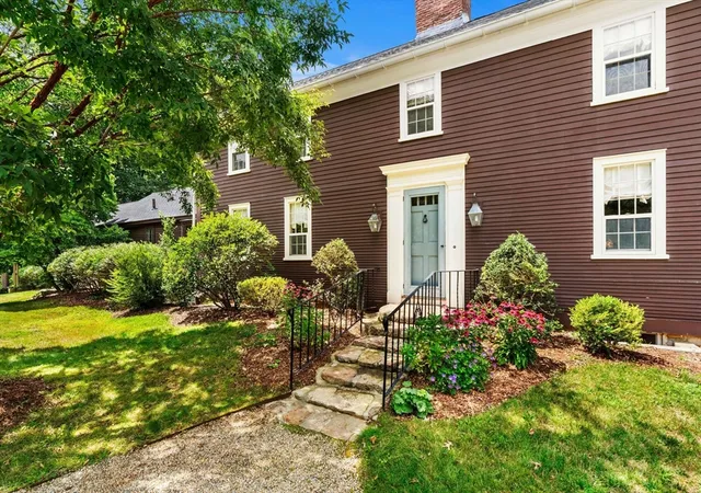 4th image of 34 Miles River Road, Hamilton, MA 01982 | MLS# 73558536