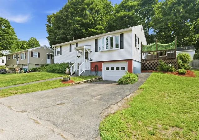 3rd image of 268 Milk St, Fitchburg, MA 01420 | MLS# 73554081