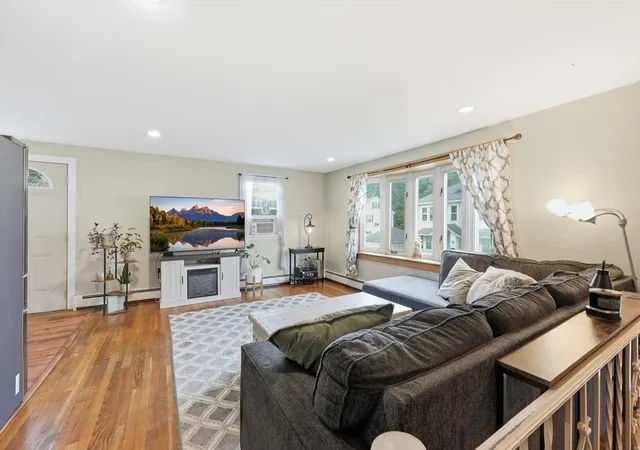 4th image of 268 Milk St, Fitchburg, MA 01420 | MLS# 73554081