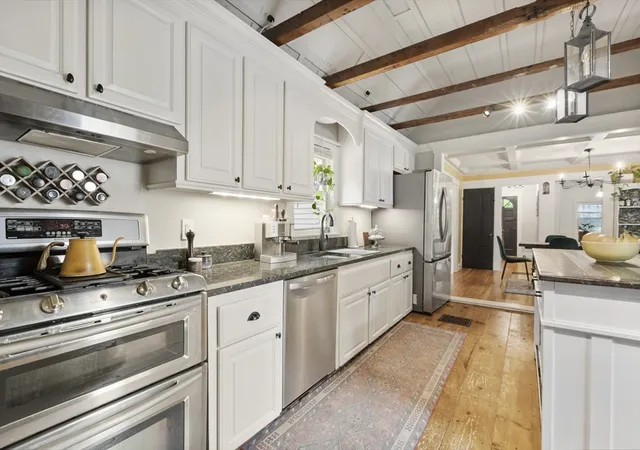 5th image of 21 Lincoln Street, Medway, MA 02053 | MLS# 73547117